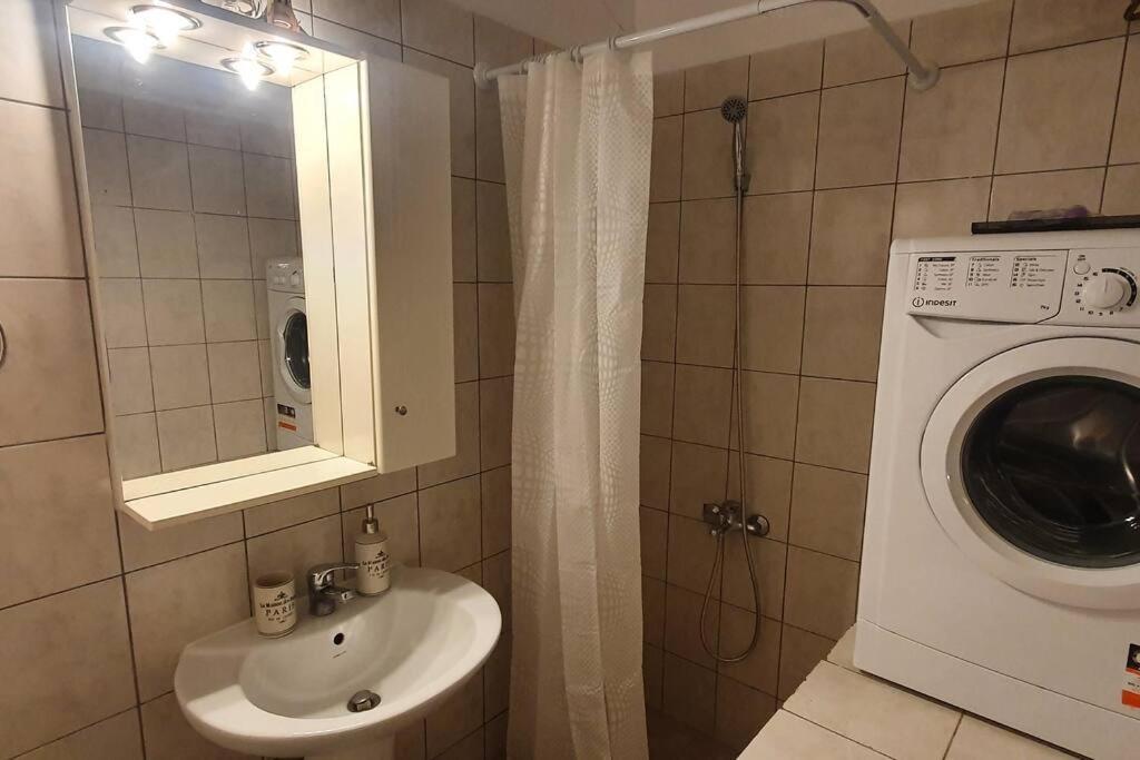 Spacious Beauty In Athens, 55M2, Metro 7' מראה חיצוני תמונה